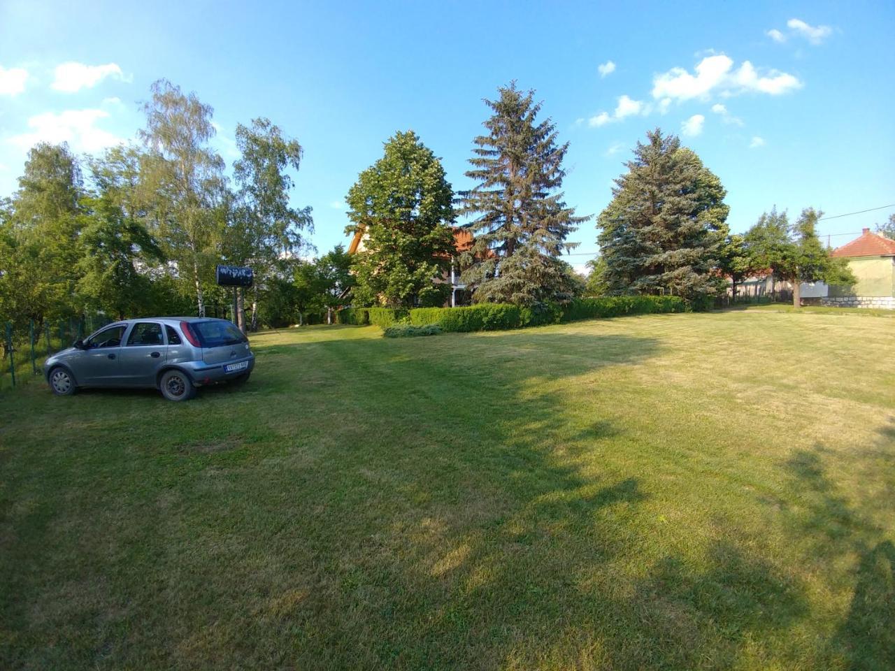 Apartments Domacinstvo Nikolic Valjevo Extérieur photo